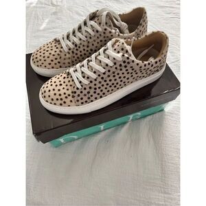 Diba True Gizz Mo Leopard Cheetah Print Lace Up Sneakers NEW